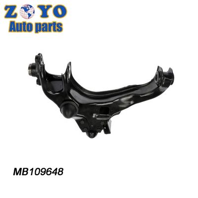OE NO. MB633264 MB633265 Природная резиновая оболочка для нижней ручки управления Mitsubishi L200